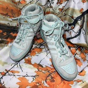 Adidas Ivy Park Forum Mid "Green tint/Gum" sneakers